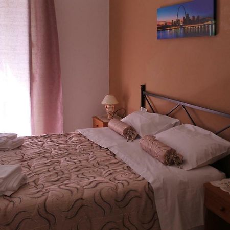 Gisira Appartment Катания Экстерьер фото