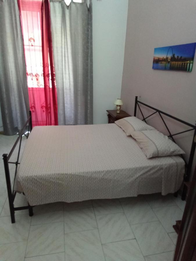 Gisira Appartment Катания Экстерьер фото