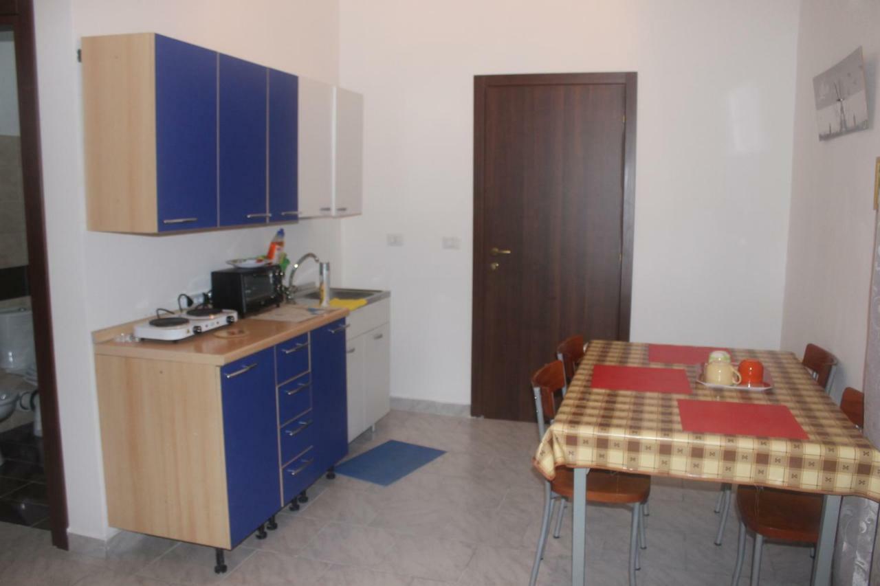 Gisira Appartment Катания Экстерьер фото